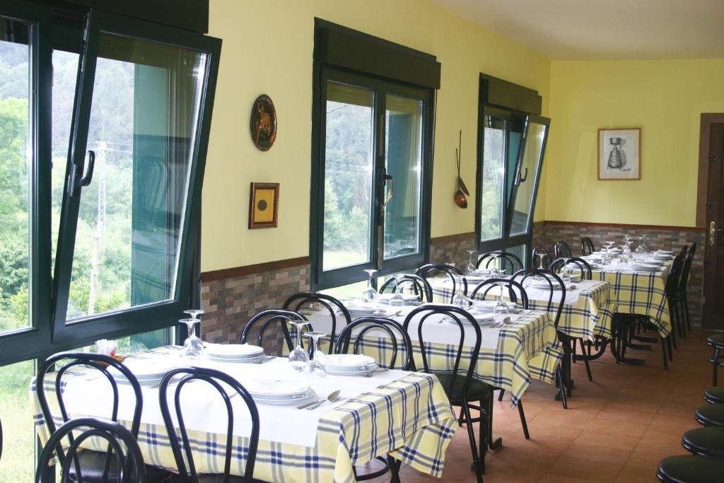 Hotel Restaurante Canero エクステリア 写真