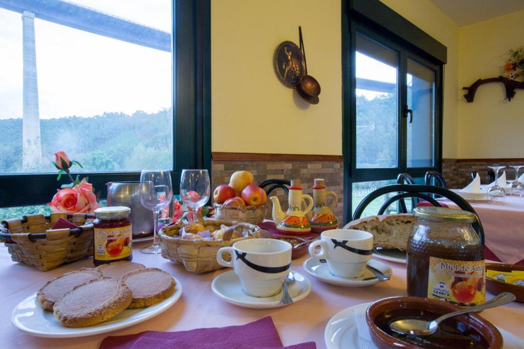 Hotel Restaurante Canero エクステリア 写真